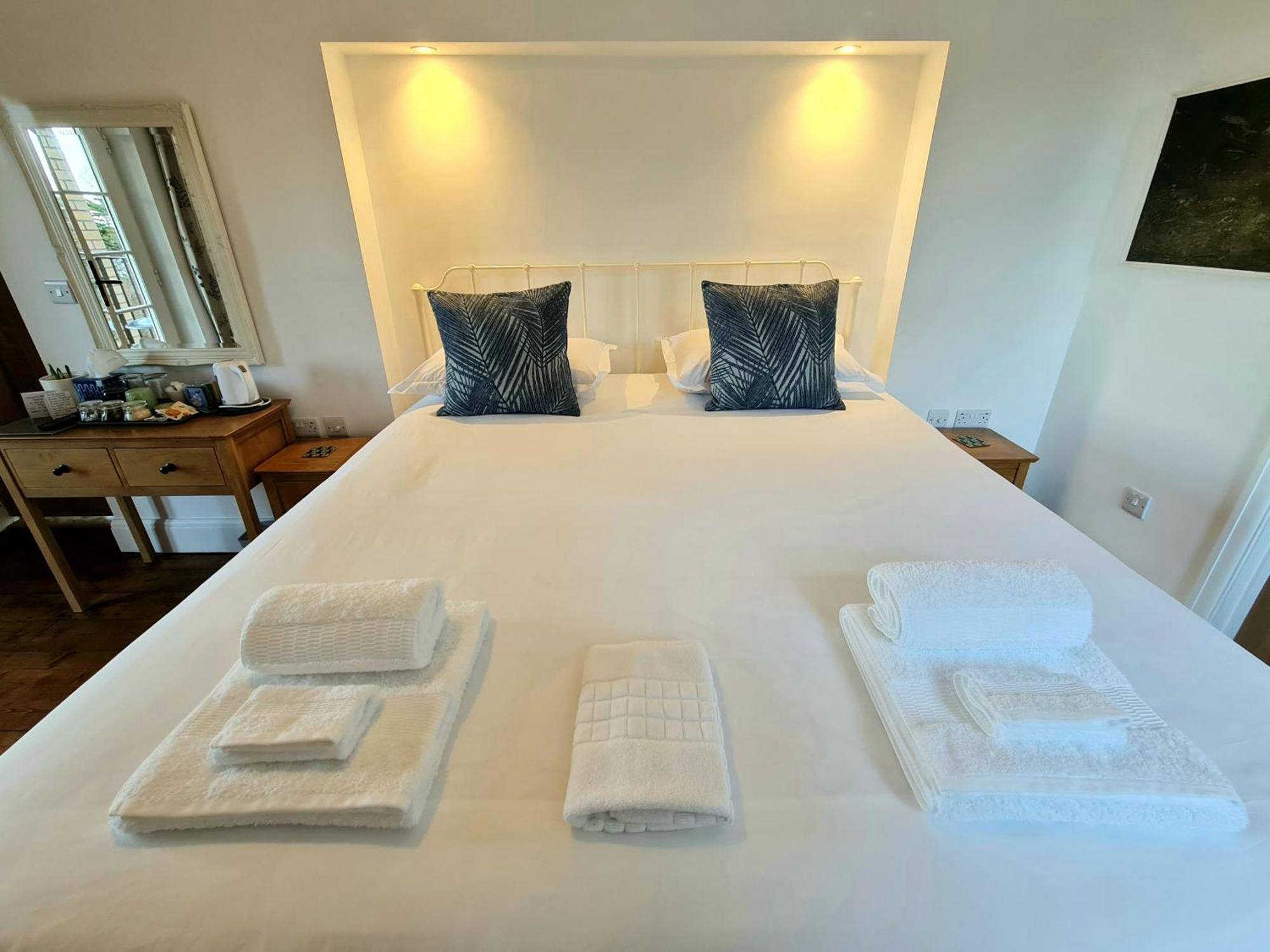 Newberry Wood Guesthouse Ilfracombe Bagian luar foto