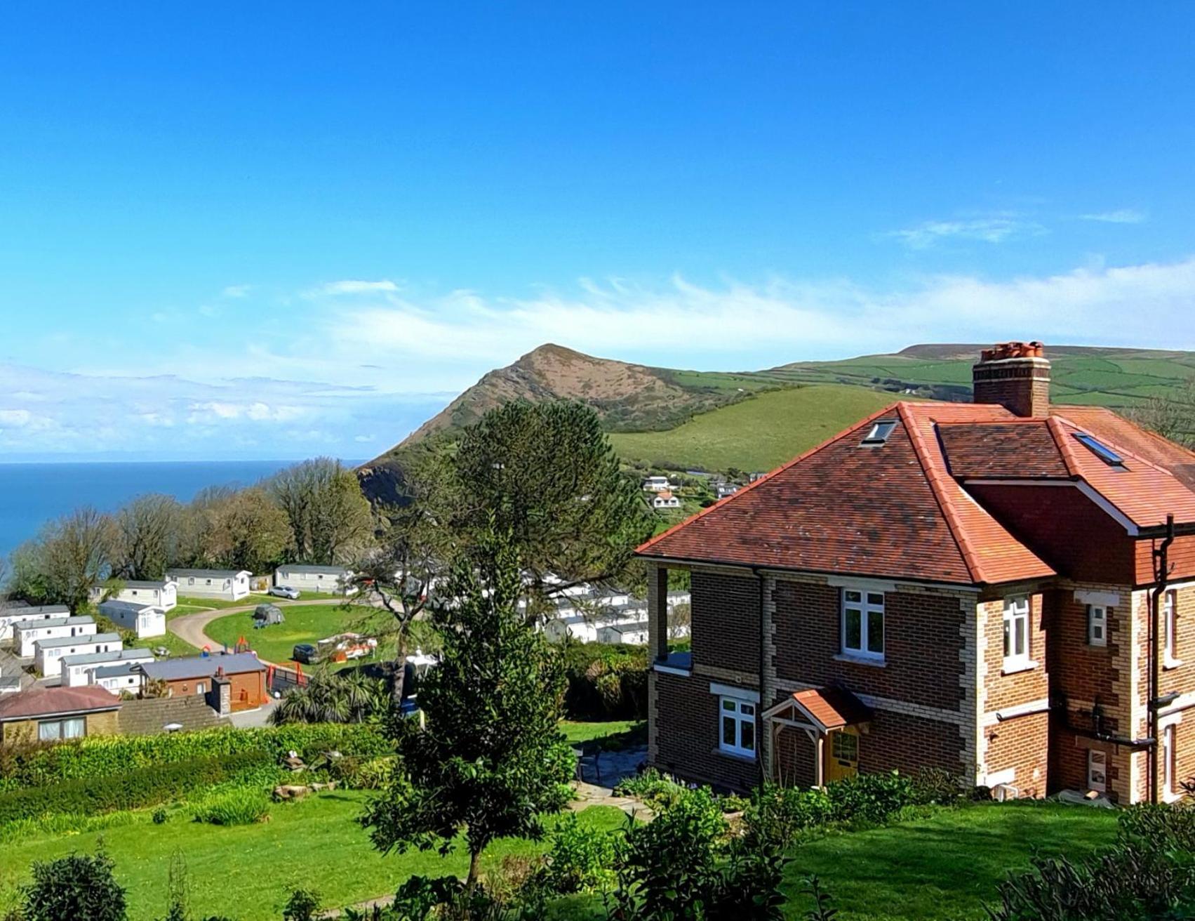 Newberry Wood Guesthouse Ilfracombe Bagian luar foto